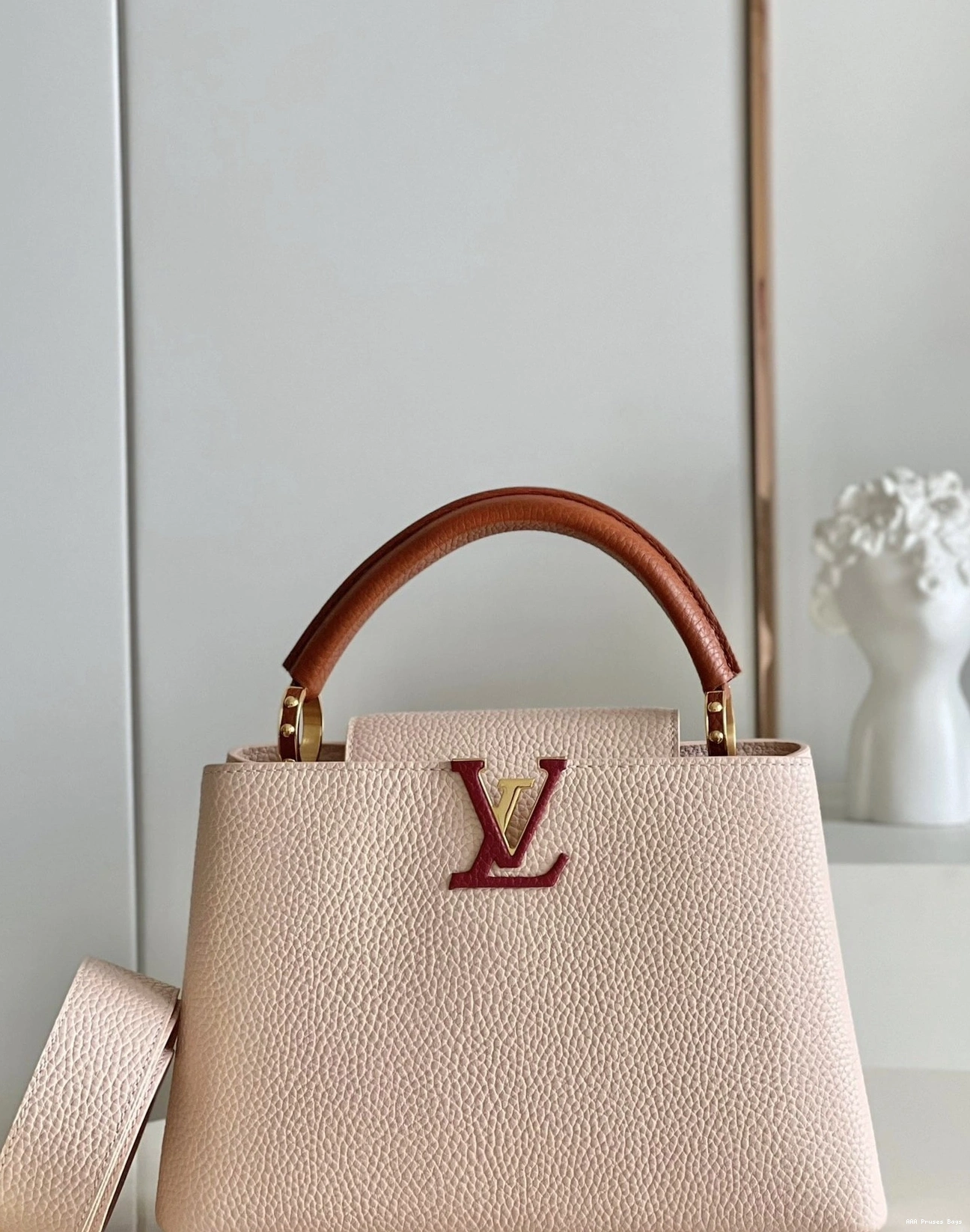 AAA Replica Ru VUITTON BB LOUIS CAPUCINES 0710